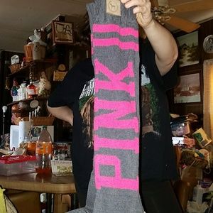 Mail day!!! Vs pink slipper boots❤❤